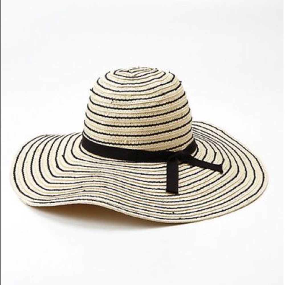 ☀️Black striped sunhat with pink bow🎀